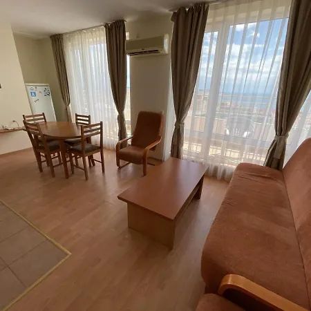 2B/2B Great Views Sea/Mountain From All Balconies. Апартамент Свети Влас