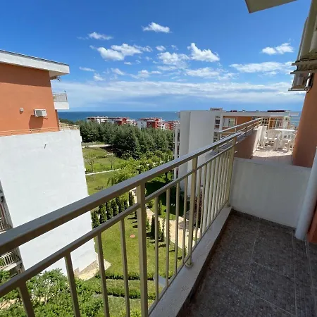 Апартамент 2B/2B Great Views Sea/Mountain From All Balconies. Свети Влас